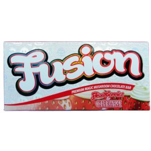 Fusion Strawberries & Cream 4g Chocolate